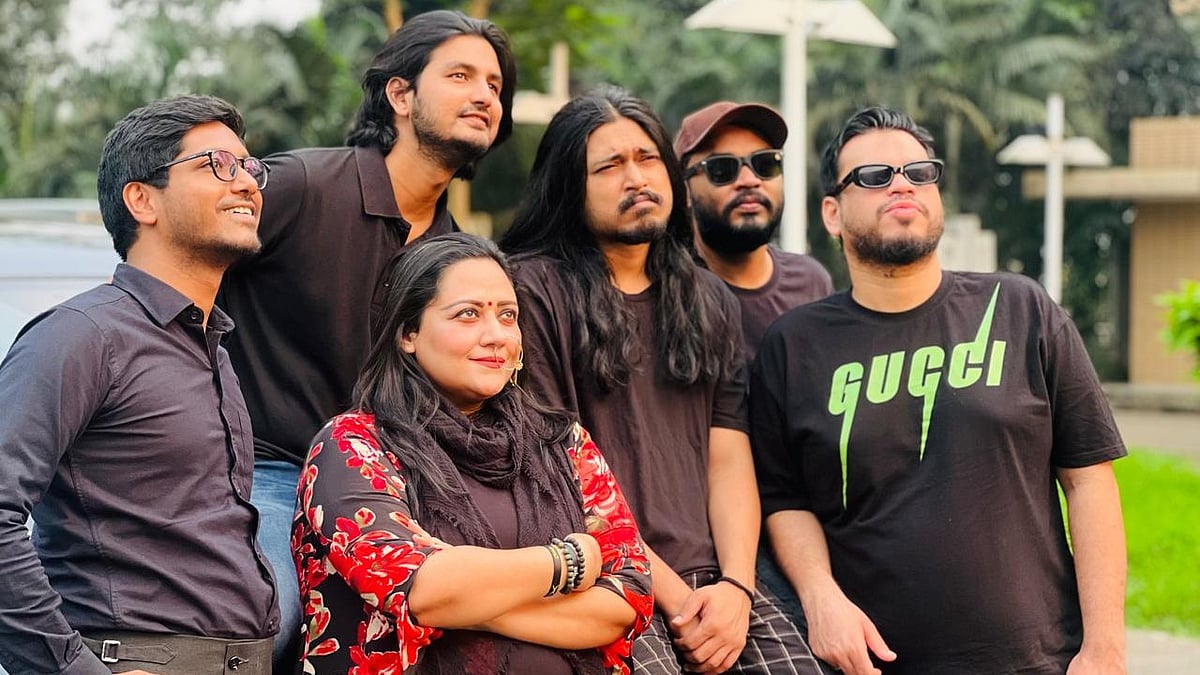 চিরকুট ব্যান্ডের সদস্যরা