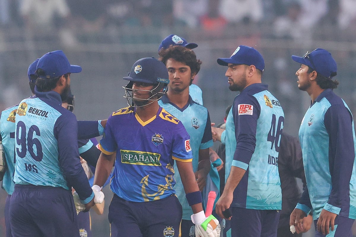 নোয়াখালীকে ৫ উইকেটে হারিয়েছে চট্টগ্রাম