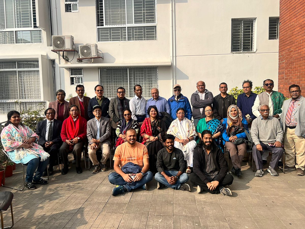 রাজধানীর বিশ্বসাহিত্য কেন্দ্রে ‘ভ্রমণগদ্য সুহৃদসভা’র প্রথম প্রাতঃরাশ সাহিত্য আড্ডা অনুষ্ঠিত হয়েছে