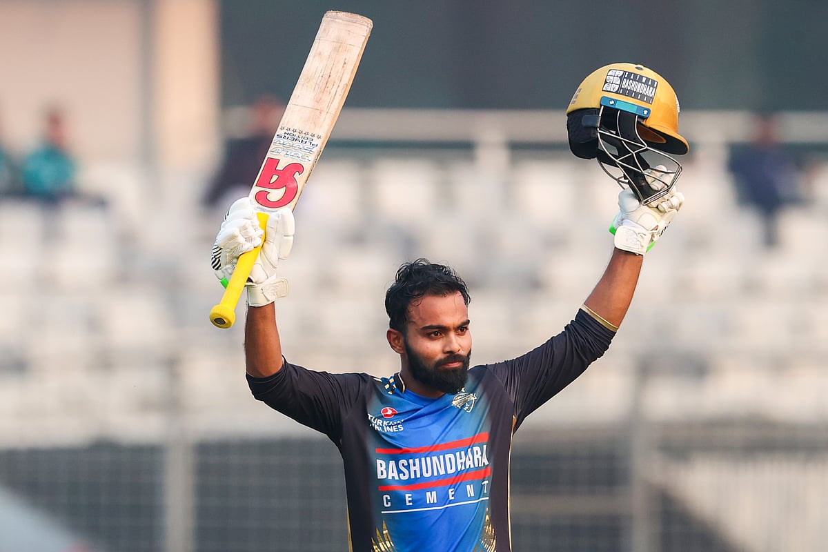 বাংলাদেশের সপ্তম ব্যাটসম্যান হিসেবে স্বীকৃত টি–টোয়েন্টিতে একাধিক সেঞ্চুরি পেয়েছেন তাওহিদ হৃদয়