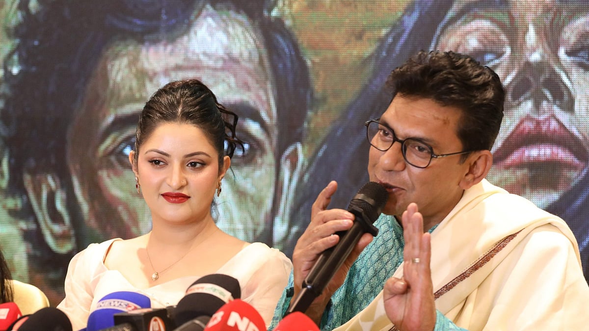 ঢাকার এক হোটেলে ‘শাস্তি’ সিনেমা মহরতে পরীমনি ও চঞ্চল চৌধুরী