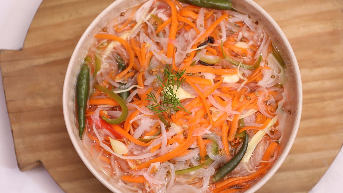 গাজরের আচার