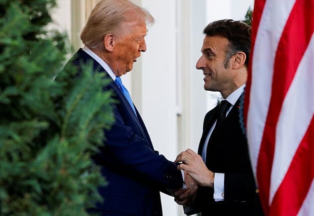 মার্কিন প্রেসিডেন্ট ডোনাল্ড ট্রাম্প ও ফ্রান্সের প্রেসিডেন্ট এমানুয়েল মাখোঁ