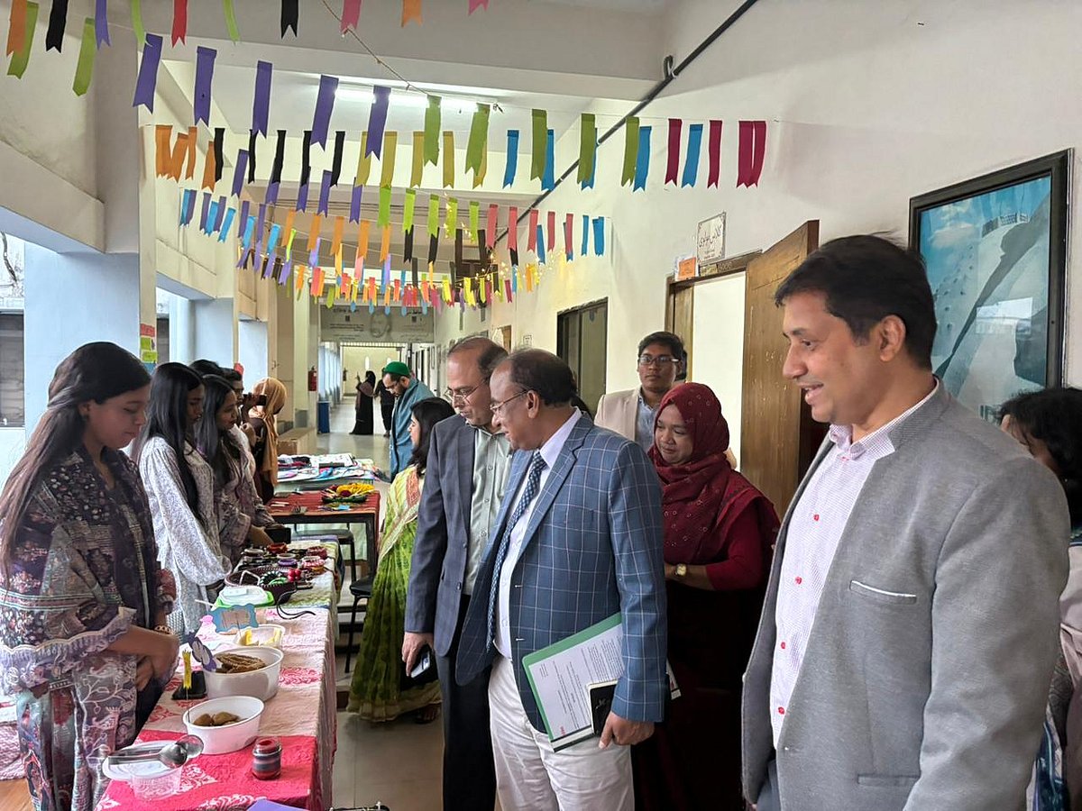 ঢাকা বিশ্ববিদ্যালয়ের পার্সিয়ান ডিবেটিং ক্লাবের আয়োজনে অনুষ্ঠিত হয়েছে বর্ণাঢ্য আয়োজন ‘ফিউশন ফেস্ট’