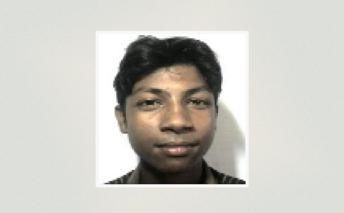 উদ্ধার করা হাতের আঙুলের ছাপ পরীক্ষায় দেখা গেছে তা চট্টগ্রামের রাউজানের বাসিন্দা এই যুবকের। তবে তাঁর বিস্তারিত পরিচয় তদন্তের স্বার্থে জানায়নি পুলিশ