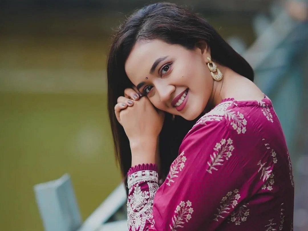 আইশা খান