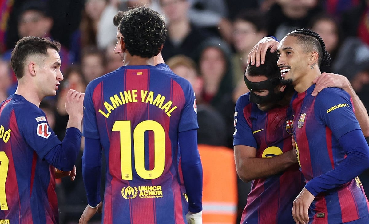 বার্সার খেলোয়াড়দের গোল উদ্‌যাপন