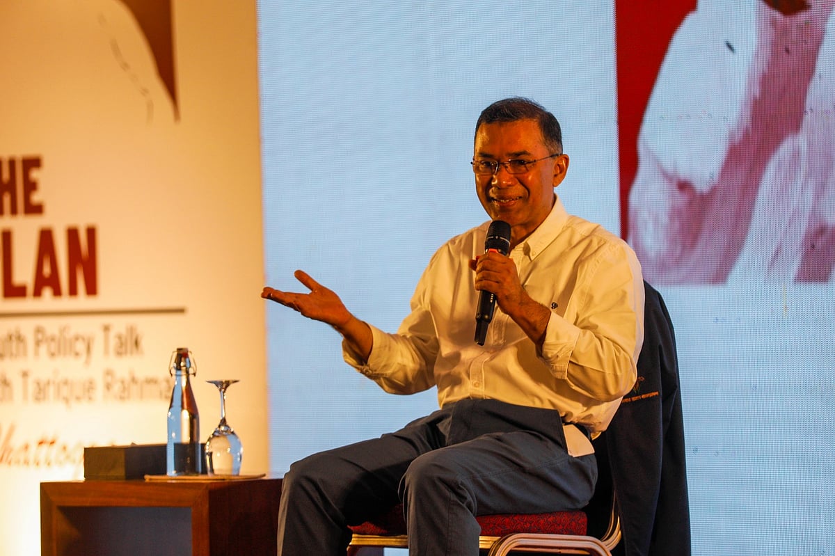 চট্টগ্রামে তরুণদের সঙ্গে ‘ইয়ুথ পলিসি টক’ অনুষ্ঠানে অংশ নেন বিএনপির চেয়ারম্যান তারেক রহমান। আজ সকালে নগরের রেডিসন ব্লু হোটেলে