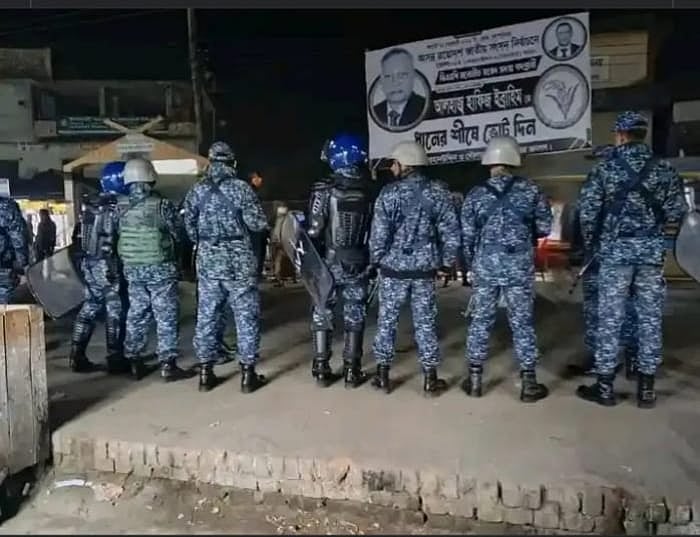 বোরহানগঞ্জ বাজারে পুলিশ ও নৌবাহিনী গিয়ে পরিস্থিতি নিয়ন্ত্রণে আনে। পরে অতিরিক্ত পুলিশ মোতায়েন করা হয়। গতকাল রোববার