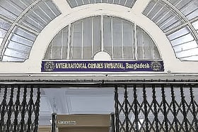 সন্তান জন্মদানের সময় স্ত্রীর পাশে থাকার অনুমতি পেলেন সাবজেলে থাকা …