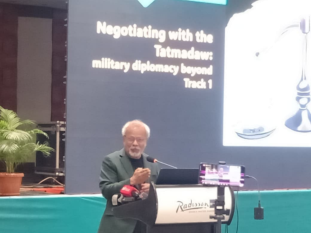 সেমিনারে মূল প্রবন্ধ উপস্থাপন করেন আইআইজিএসের উপদেষ্টা নিরাপত্তা বিশ্লেষক ইমতিয়াজ আহমেদ। ঢাকা, ২৭ জানুয়ারি ২০২৬