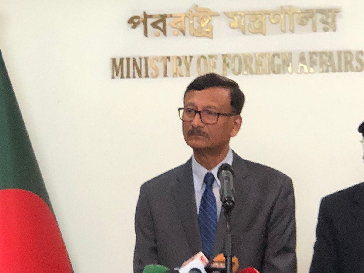 পররাষ্ট্র উপদেষ্টা মো. তৌহিদ হোসেন। আজ বুধবার বিকেলে পররাষ্ট্র মন্ত্রণালয়ে