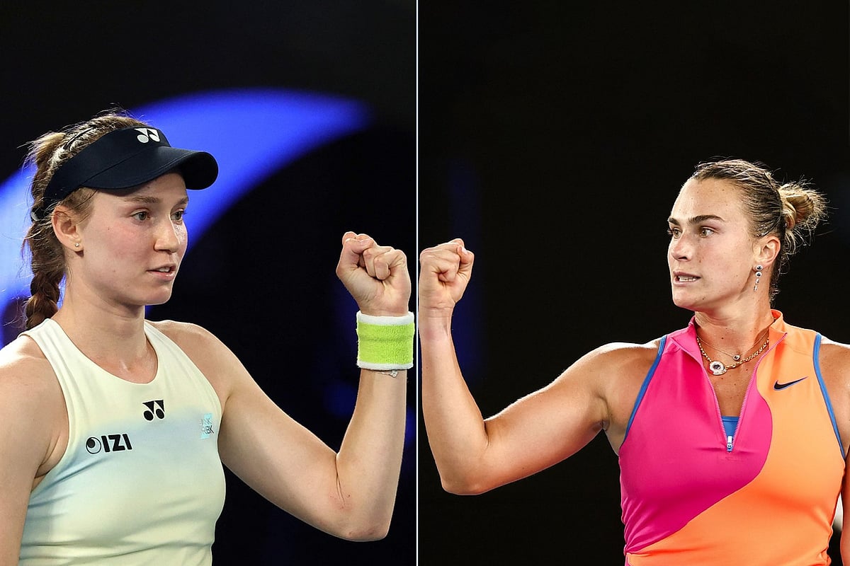 অস্ট্রেলিয়ান ওপেনের নারী এককের ফাইনালে উঠেছেন কাজাখস্তানের ইয়েলেনা রিবাকিনা (বাঁয়ে) ও বেলারুশের আরিনা সাবালেঙ্কা