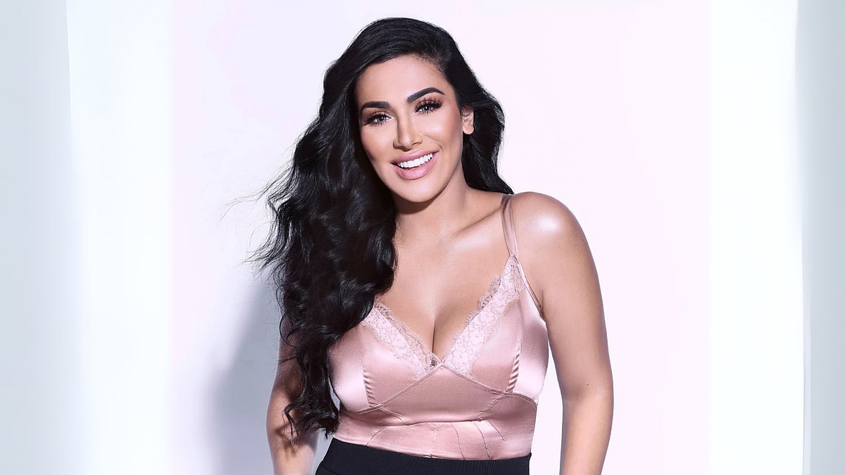 ‘হুদা বিউটি’র প্রতিষ্ঠাতা হুদা কাত্তান