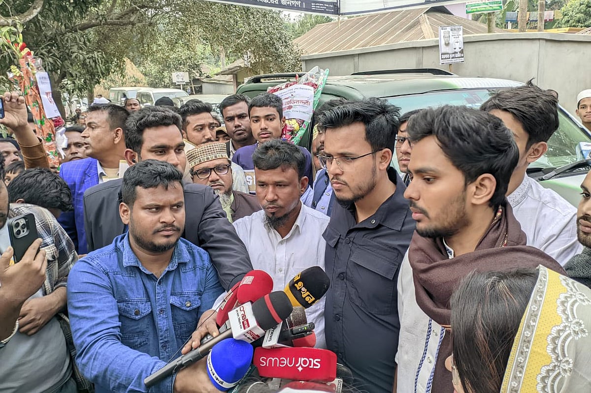 সেটেলমেন্টের নির্বাচন হলে ১১–দলীয় জোট কঠোর সিদ্ধান্ত নিতে প্রস্তুত আছে: আসিফ মাহমুদ