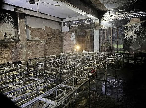 নোয়াখালীর সেনবাগ উপজেলার বীজবাগ ডিটি সরকারি প্রাথমিক বিদ্যালয়ের একটি ভবনেঅগ্নিকাণ্ডের ঘটনা ঘটে। আজ বিকেলে উপজেলার বকশিরহাট এলাকায়