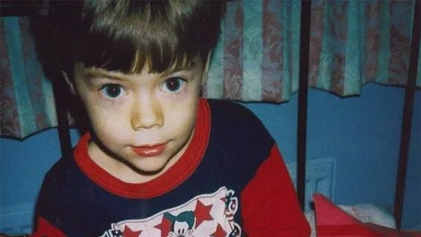 শৈশবে হ্যারি স্টাইলস। এক্স থেকে