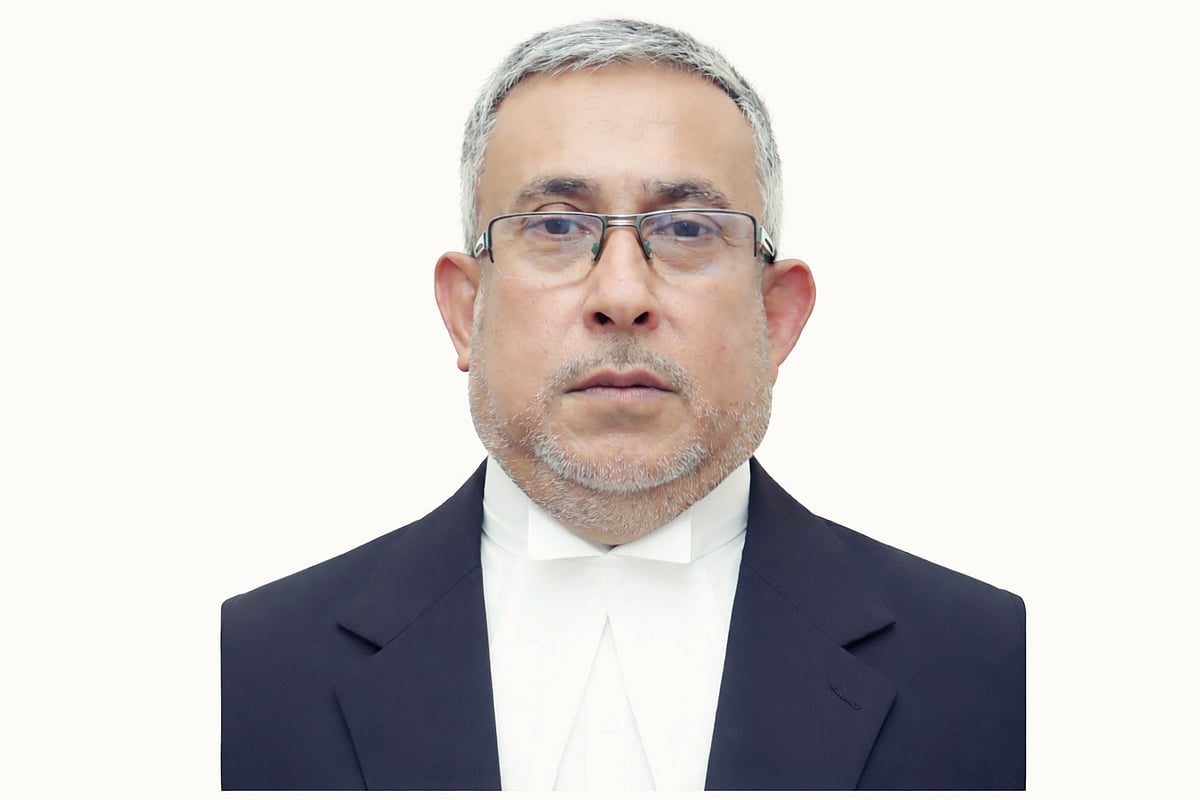 বিচারপতি মামনুন রহমান