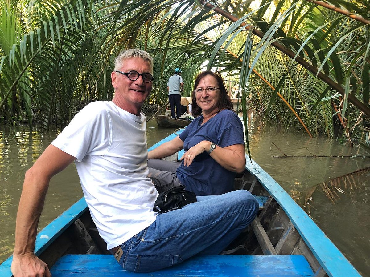 মার্টিন ফ্রেডরিখ ও তাঁর সঙ্গীনী  জ্যাকুলিন