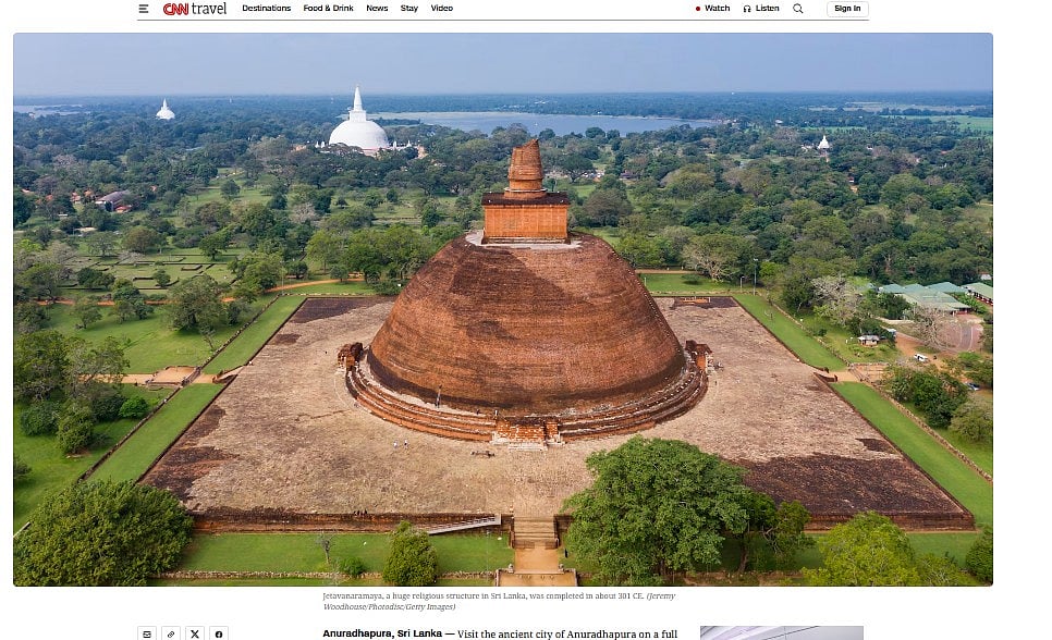 ১ হাজার ৭০০ বছর ধরে দাঁড়িয়ে আছে শ্রীলঙ্কার প্রাচীন শহর অনুরাধাপুরার জেতাভানারামায়া স্মৃতিস্তম্ভ