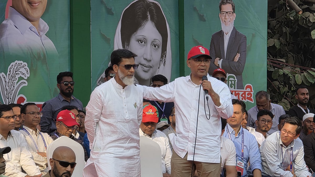 ঢাকা-৯ আসনের নির্বাচনী জনসভায় বিএনপির চেয়ারম্যান তারেক রহমান। বাসাবো বালুর মাঠ, ঢাকা। ৯ ফেব্রুয়ারি ২০২৬