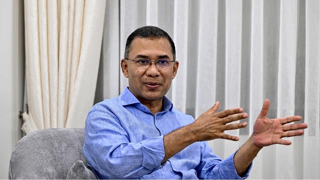 নিজ কার্যালয়ে এএফপিকে সাক্ষাৎকার দেন বিএনপি চেয়ারম্যান তারেক রহমান