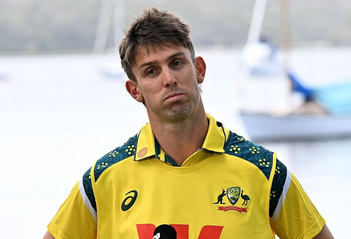 আয়ারল্যান্ডের বিপক্ষে ম্যাচ থেকে ছিটকে গেছেন অস্ট্রেলিয়ান অধিনায়ক মিচেল মার্শ।