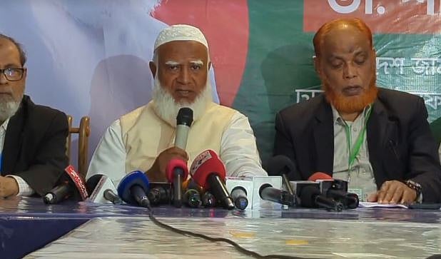 ব্রিফিংয়ে জামায়াতের আমির শফিকুর রহমান