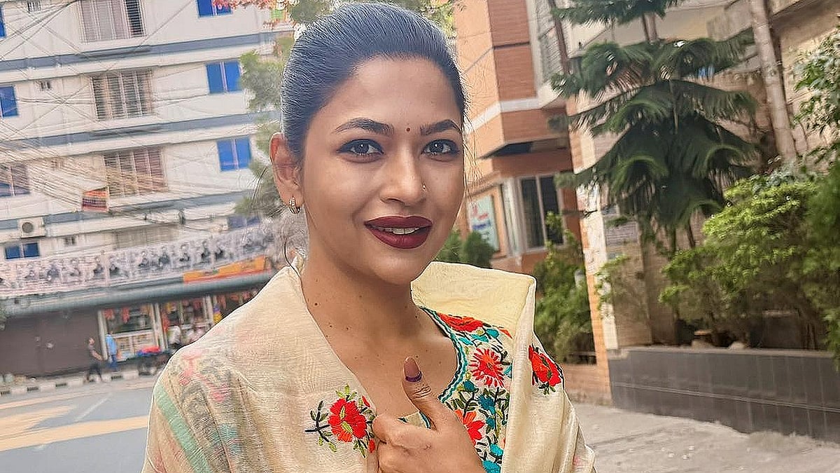 অভিনেত্রী আজমেরী হক বাঁধন