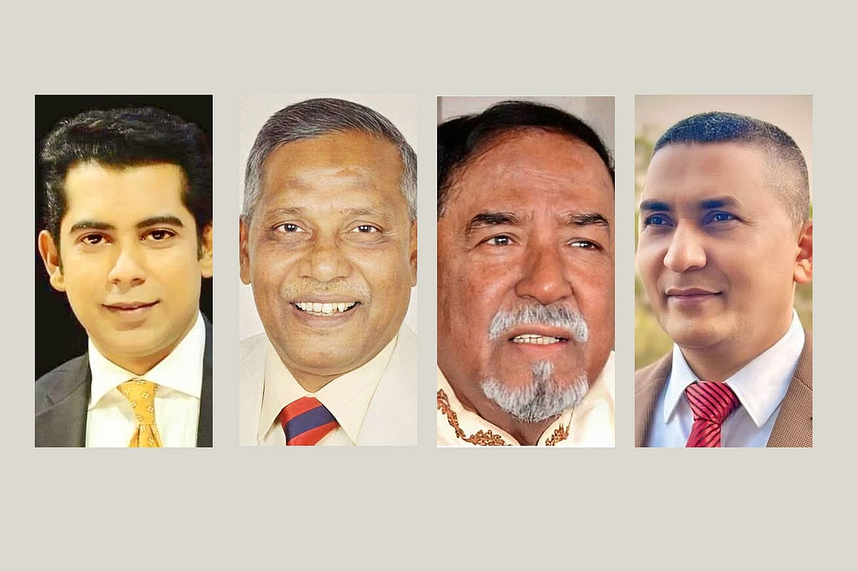 বাঁ থেকে আন্দালিভ রহমান পার্থ, হাফিজ ইব্রাহিম, মেজর (অব.) হাফিজ উদ্দিন আহমেদ ও মোহাম্মদ নুরুল ইসলাম