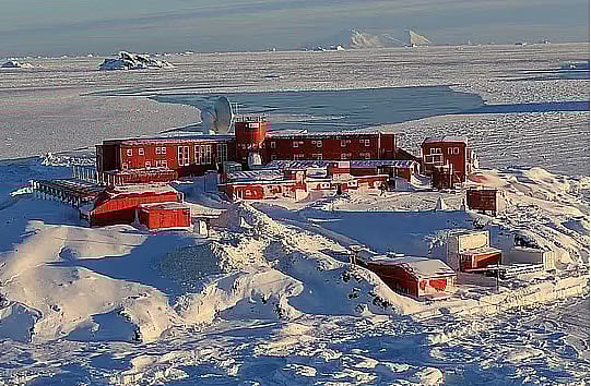 বরফাচ্ছাদিত অ্যান্টার্কটিকা