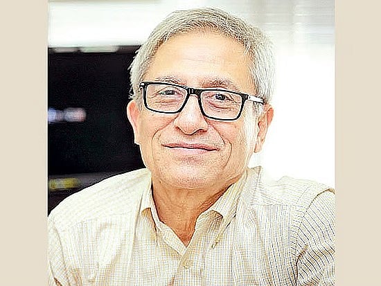 জাহিদ হোসেন