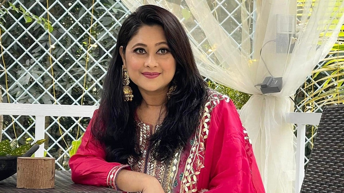 অভিনেত্রী সুমাইয়া শিমু। ছবি:শিল্পীর ফেসবুক থেকে