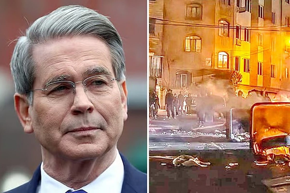 যুক্তরাষ্ট্রের অর্থমন্ত্রী স্কট বেসেন্ট। ইরানে বিক্ষোভের সময়ের চিত্র