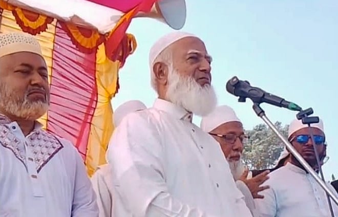 স্মরণসভায় জামায়াতের আমির শফিকুর রহমান। রোববার কিশোরগঞ্জের ইটনা উপজেলার শিমুলবাক দক্ষিণহাটি এলাকায়