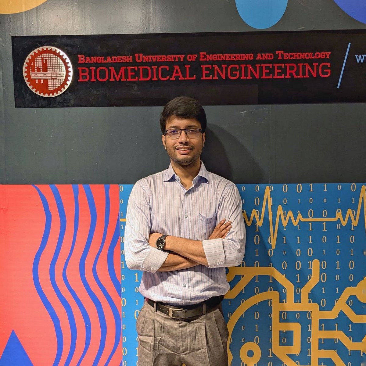 বর্তমানে যুক্তরাষ্ট্রের ইউনিভার্সিটি অব ম্যাসাচুসেটস অ্যামহার্স্টে মাইক্রোবায়োলজিতে পিএইচডি করছেন মৃন্ময়