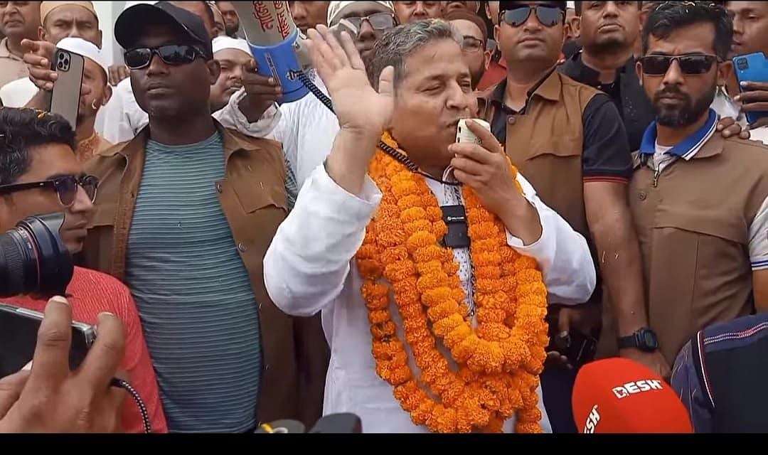 নির্বাচন–পরবর্তী জনসমাবেশে বক্তব্য দেন ফরিদপুর–৪ আসনে জয়ী বিএনপির প্রার্থী শহিদুল ইসলাম। ১৩ ফেব্রুয়ারি শুক্রবার দুপুরে ফরিদপুরের ভাঙ্গা বাজারের ঈদগাহ মাঠে