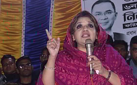 বাবার পথ ধরে রাজনীতিতে, প্রথমবার নির্বাচিত হয়ে মন্ত্রিসভায় শামা ওবায়েদ