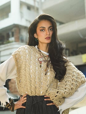 স্টার কিড থেকে স্টাইল আইকন: কে এই জেন–জি সুন্দরী