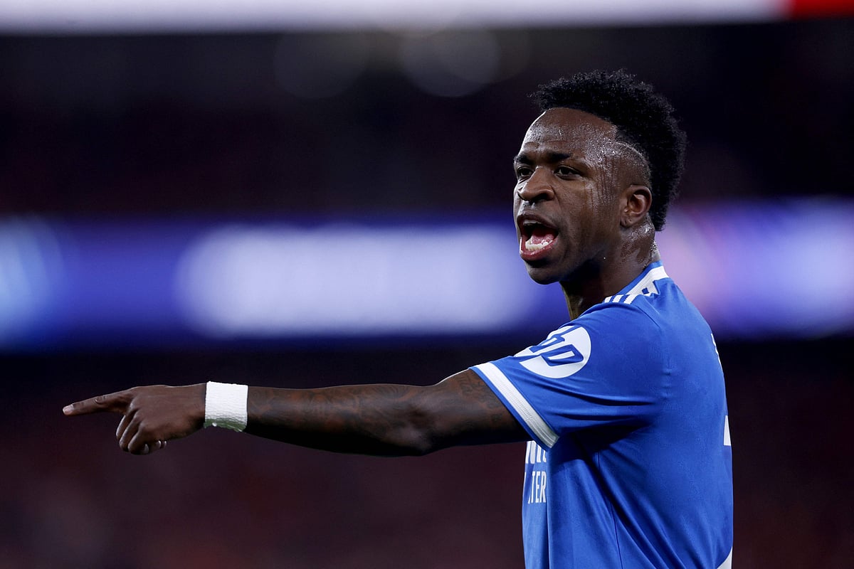 আবারও বর্ণবাদের ঘটনায় আলোচনার কেন্দ্রে ভিনিসিয়ুস জুনিয়র