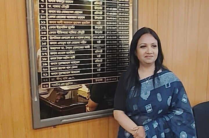 বাবার ৩২ বছর পর সমাজকল্যাণ প্রতিমন্ত্রীর চেয়ারে মেয়ে ফারজানা শারমীন