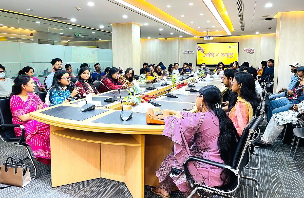 বন্ধুসভার বসন্তবরণ ১৪৩২