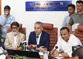 চাঁদাবাজিকে ‘সমঝোতা’ বলে মন্ত্রী কি বৈধতা দিলেন