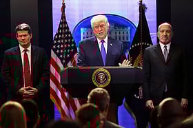 শুল্ক বাতিলের রায়ে চটেছেন ট্রাম্প, বিচারপতিদের ‘ব্যক্তিগত আক্রমণ’