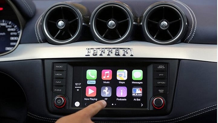 কারপ্লে সফটওয়্যারে শিগগিরই ভয়েসভিত্তিক চ্যাটবট যুক্ত করতে যাচ্ছে অ্যাপল