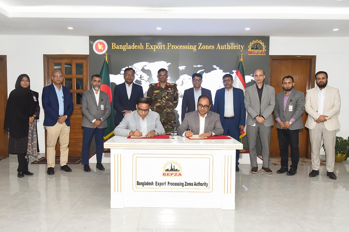 বেপজা অর্থনৈতিক অঞ্চলে আধুনিক বাথটাব, জ্যাকুজি ও প্যানেল ট্যাংক তৈরির কারখানা করতে বেপজার সঙ্গে চুক্তি করেছে ইন্টিগ্রেটেড কম্পোজিট ইন্ডাস্ট্রিজ লিমিটেড। গত রোববার রাজধানীর গ্রিন রোডে অবস্থিত বেপজা কার্যালয়ে