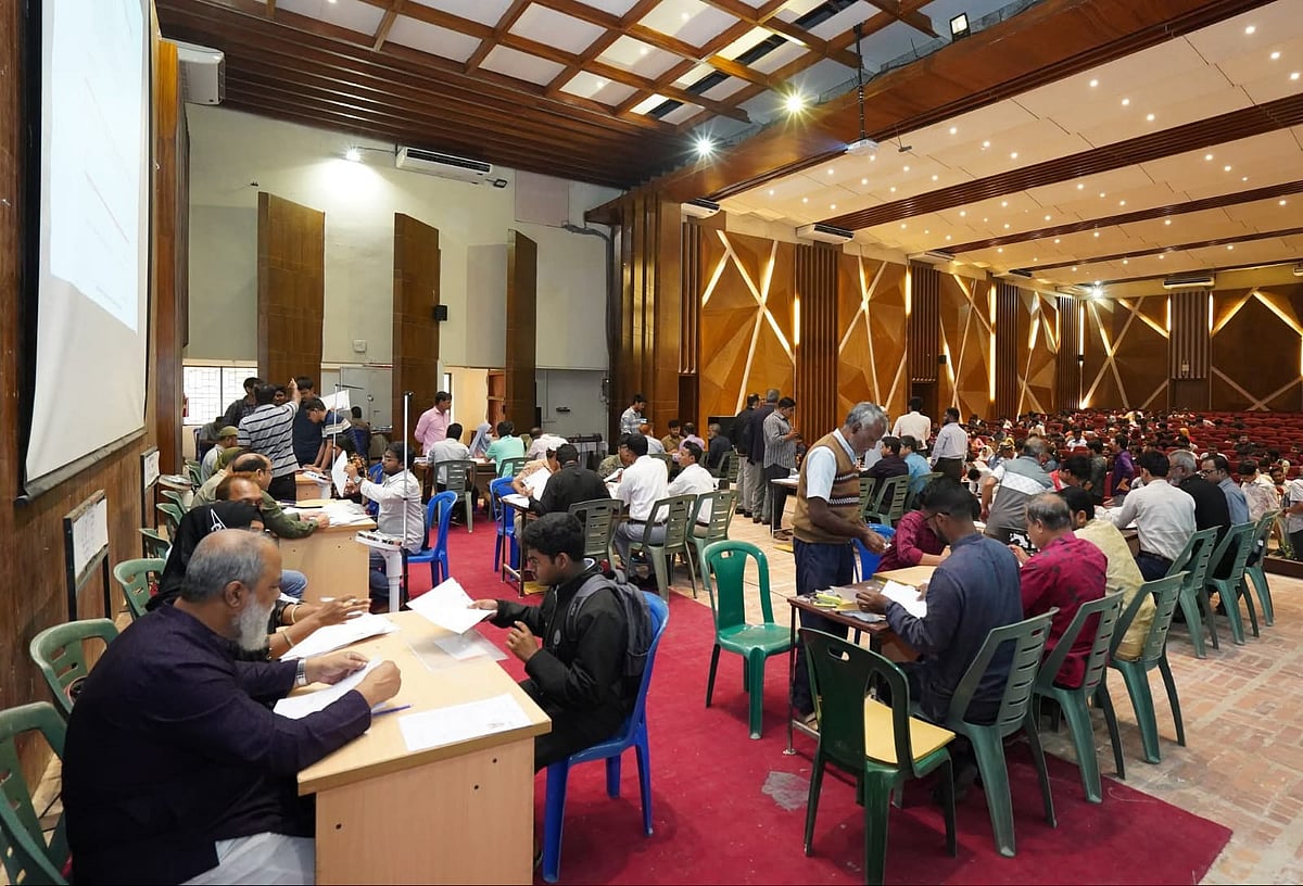 চুয়েটে প্রথম পর্যায়ের ভর্তি কার্যক্রম শেষ হয়েছে