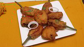 বেগুনি তো অনেক হলো, এবার দেখুন কিমা বেগুনির রেসিপি