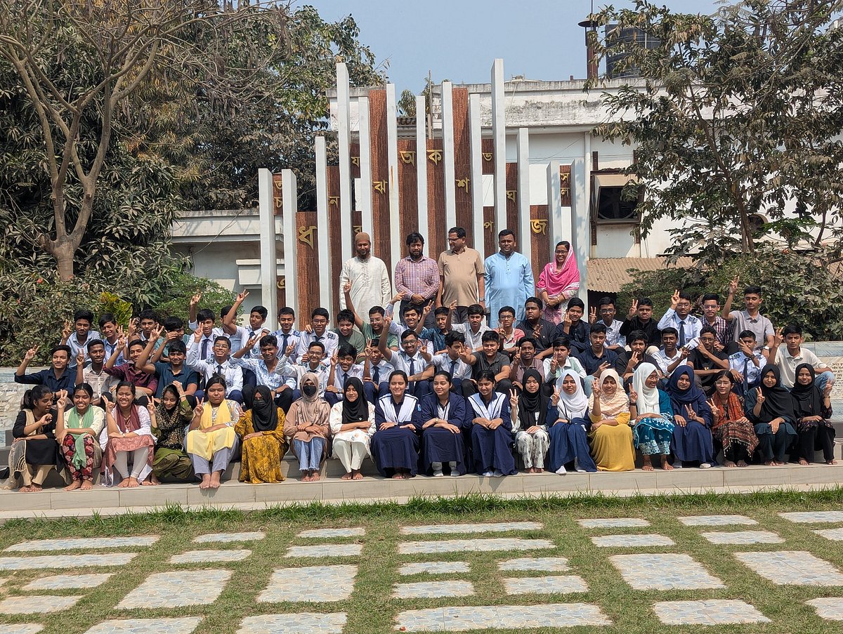 ব্রাহ্মণবাড়িয়ার বাংলাদেশ গ্যাস ফিল্ডস স্কুল অ্যান্ড কলেজের ৬৮ জন শিক্ষার্থী জুনিয়র বৃত্তি পেয়ে ব্রাহ্মণবাড়িয়ায় সেরা হওয়ার কৃতিত্ব অর্জন করেছে। বৃহস্পতিবার দুপুরে