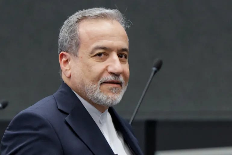 জেনেভায় এক অনুষ্ঠানে ইরানের পররাষ্ট্রমন্ত্রী আব্বাস আরাগচি